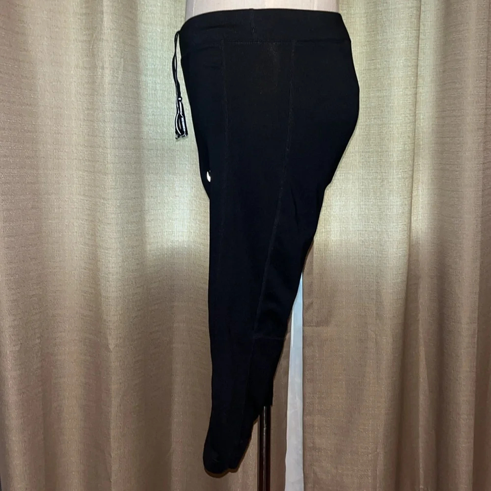 Nike Black Dri Fit Running Capri Stretch Waist Womens Small